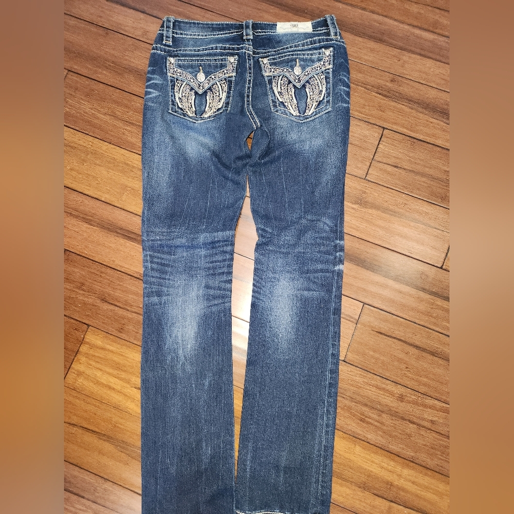 Women's Miss Me Jeans - Picture 3 of 10